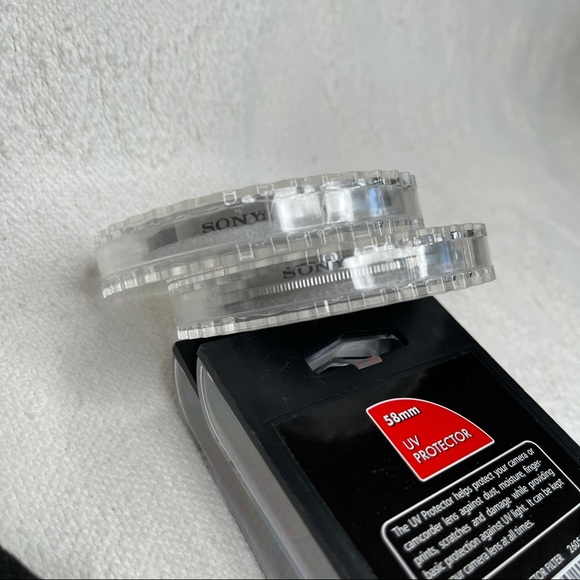 Lens filters, UV lens covers, 58mm Bundle - Picture 6 of 14